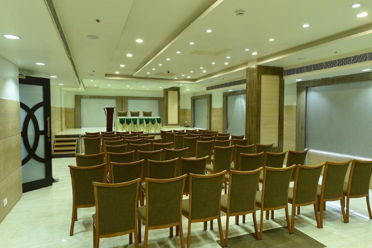 Mayas Kem Pride Tiruchirappalli Exterior photo
